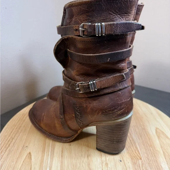FREEBIRD Women’s Baker Buckle Strap Boots - Picture 4 of 13